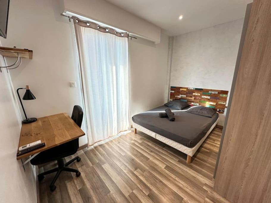 Appartement Avec 4 Chambres Doubles - Proche De La Mer, Des Transports Et De La Promenade Des Anglais Nizza Exterior foto