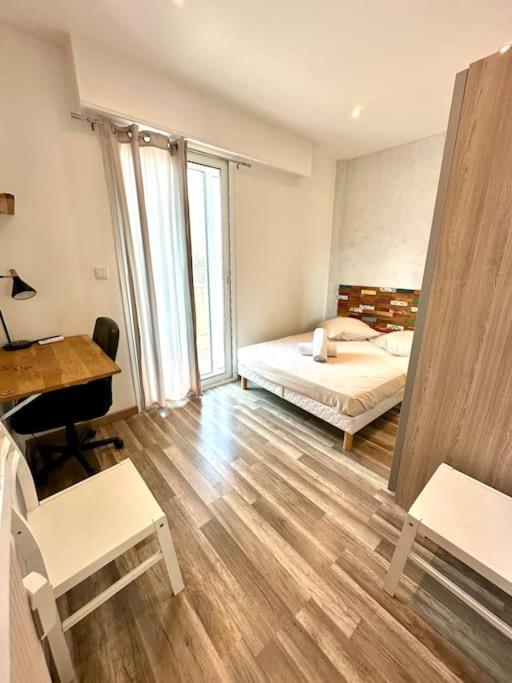 Appartement Avec 4 Chambres Doubles - Proche De La Mer, Des Transports Et De La Promenade Des Anglais Nizza Exterior foto